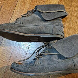Frye Women's Quincy Chukka Ankle boots size 6.5